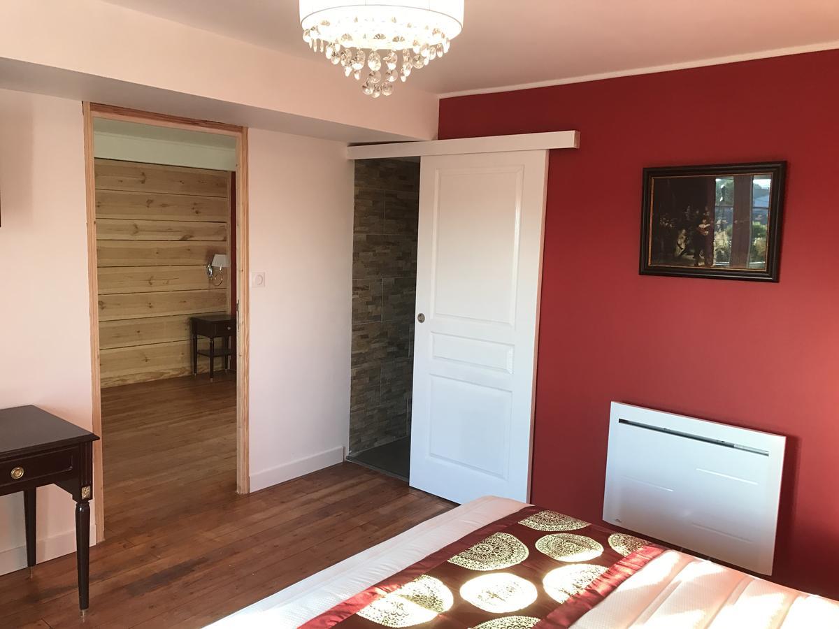 L'Hostellerie De Sevremont Saint-Michel-Mont-Mercure Kültér fotó