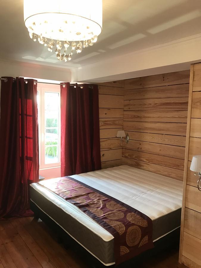 L'Hostellerie De Sevremont Saint-Michel-Mont-Mercure Kültér fotó